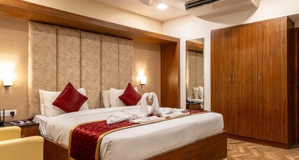 HOTEL BLUEMOON Room Type - Presidential Suite Room