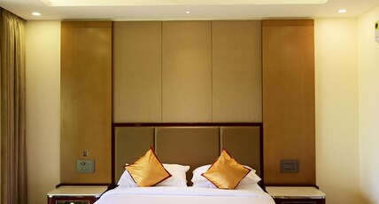 The Silver sky resorts Room Type - Serenity Suites with Jacuzzi