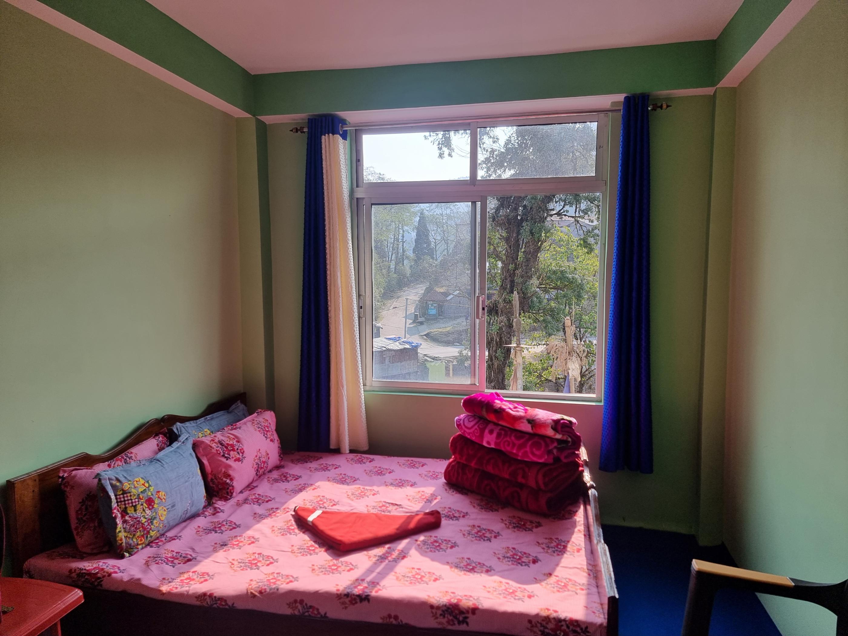 Neoravalley Homestay, Lava - Tap to explore photos