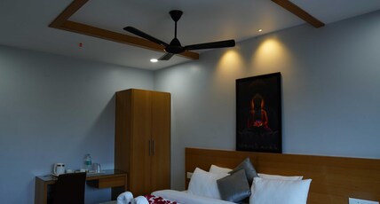 Hotel Happy Nest Room Type - Business Room