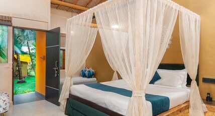 Amadi Beach Front Resort Room Type - Sunflower