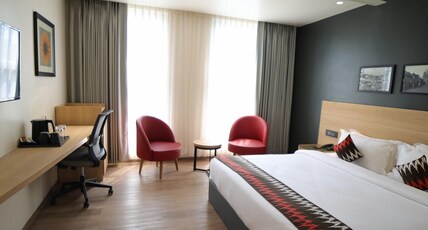Hotel Marigold Room Type - Suite with Living Room