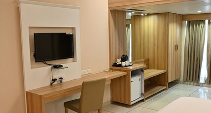 Rang Lords Inn Bharuch Room Type - SUPER DELUXE