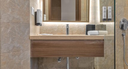 Fairfield by Marriott Goa Calangute Room Type - Corner suites