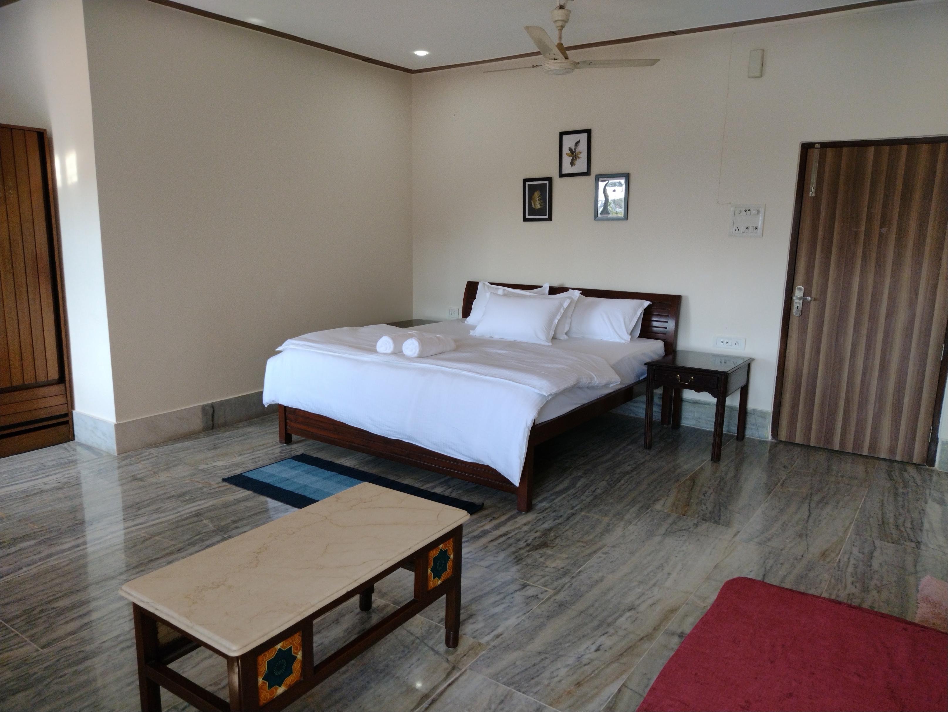 Luit Vista Room Type - Superior Room