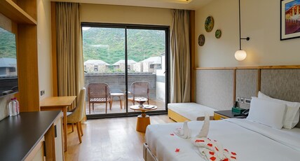 Pushkara Resort and Spa Room Type - Elegant Room with Balcony