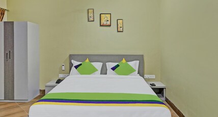 Treebo Sidhartha Elite Room Type - Standard Room