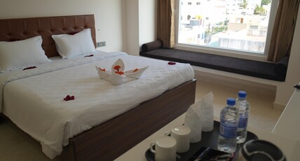 Hotel Seasons Room Type - PREMIUM Hotel Seasons Room Type - PREMIUM