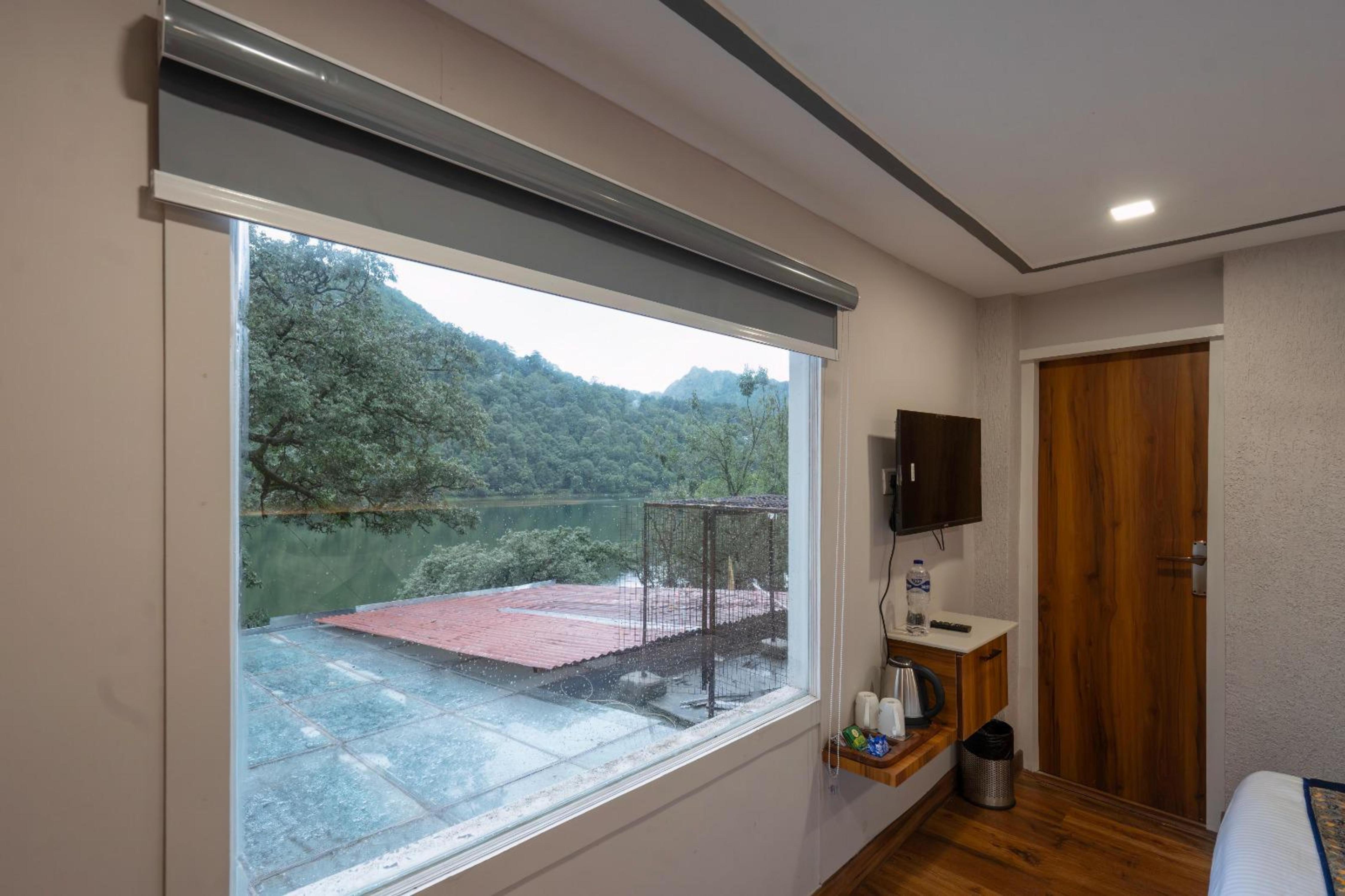 Excel Hotels & Resorts Mall Road Nainital - Tap to explore photos