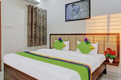 Treebo Krishna Regency ISBT Bus Stop