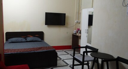 Shree Ram SIA Hotel and Banquets Room Type - AC Premium Deluxe Room Western Style Bathroom, Smart TV, Electric Kettle, Free Wi Fi Shree Ram SIA Hotel and Banquets Room Type - AC Premium Deluxe Room Western Style Bathroom, Smart TV, Electric Kettle, Free Wi Fi