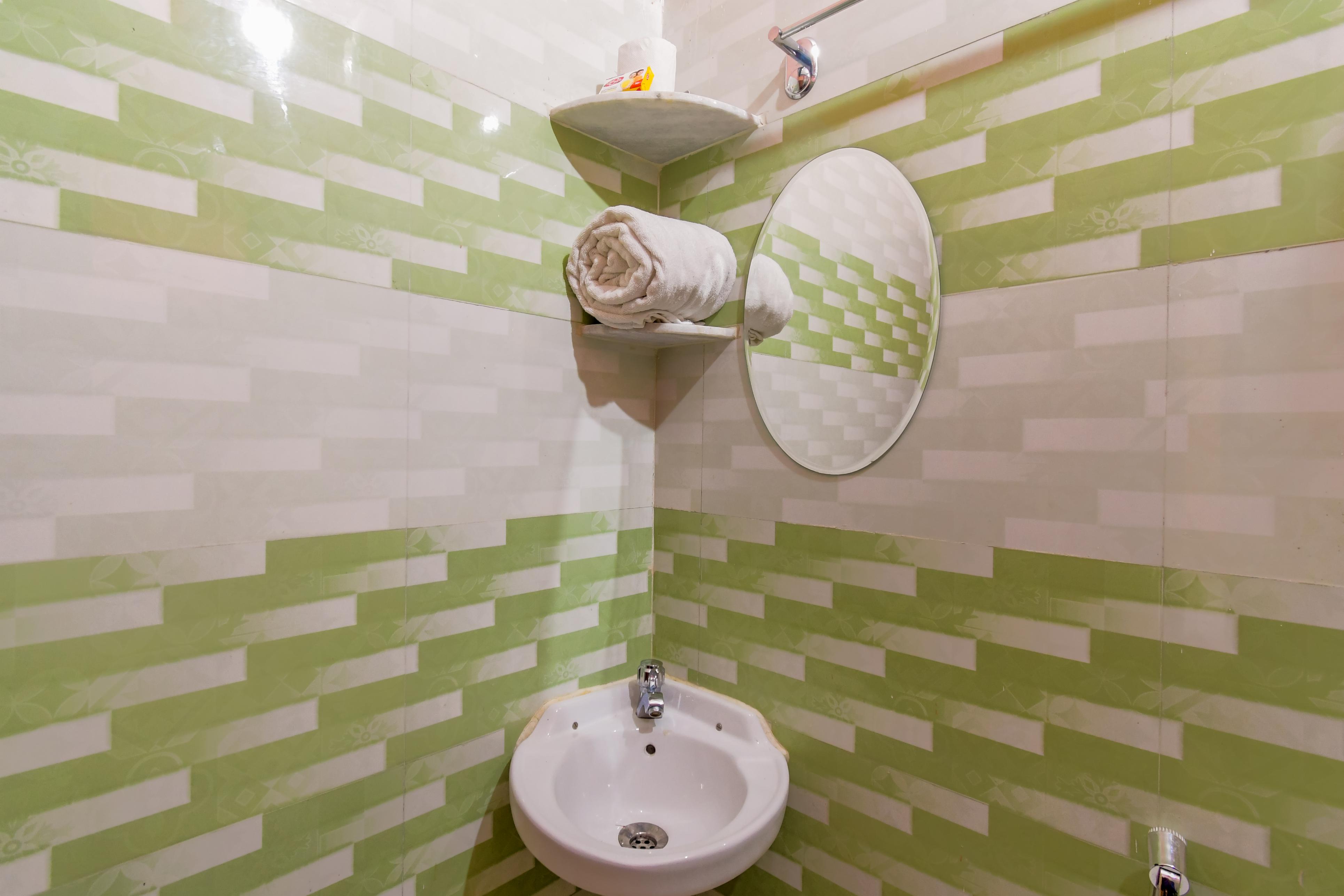 Eco Corporate Inn - Tap to explore photos