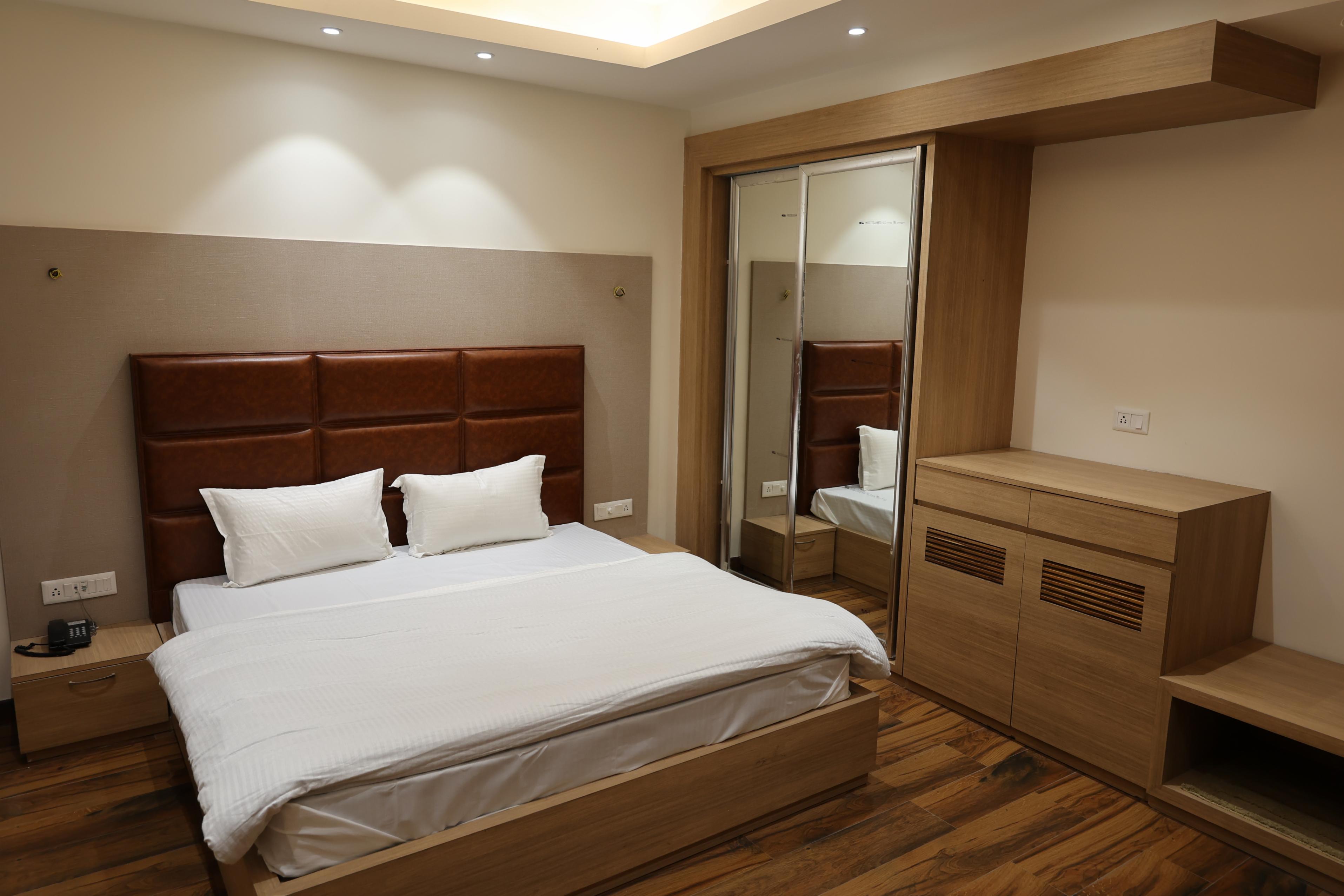 Hotel Embassy Pathankot - Tap to explore photos