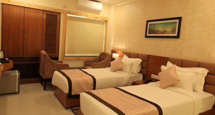 The Saaj Room Type - Executive Twin Bed