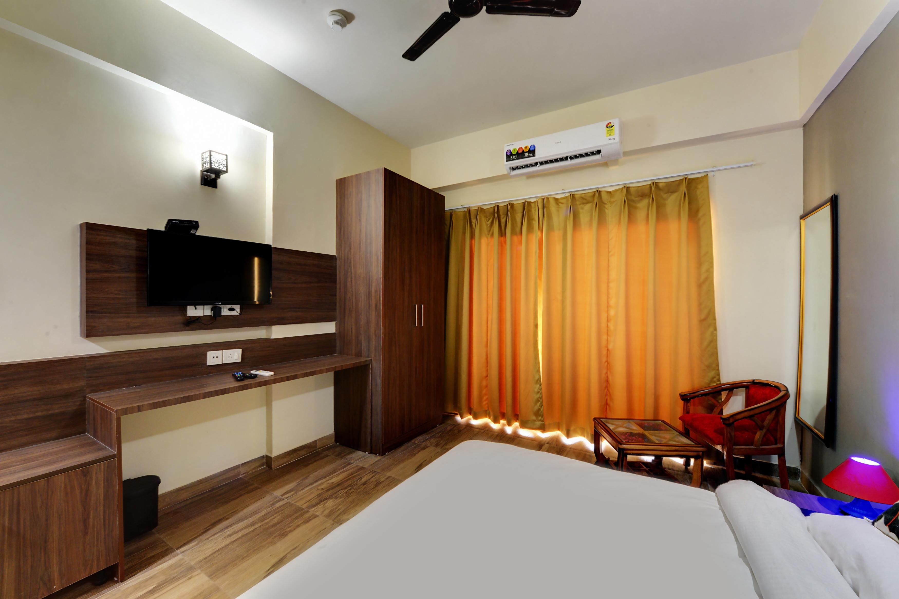 Urban Suites, Cozy Studio in Zeta, Greater Noida - Tap to explore photos