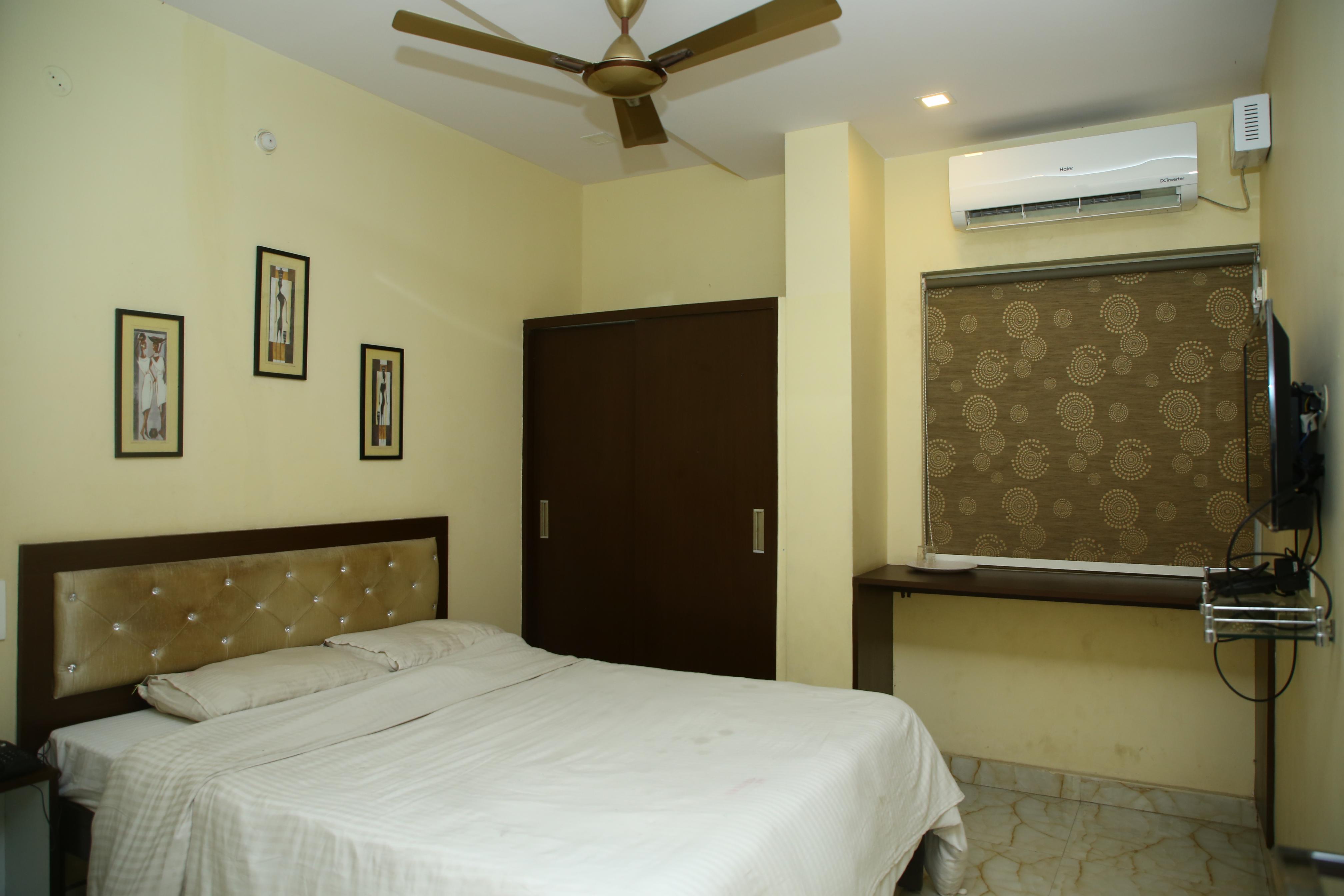 KARTHIKEYA INN Room Type - Standard AC Room