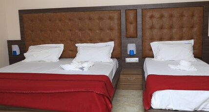 SV MAHAL & RESIDENCY Room Type - Super Deluxe Family Room