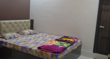 HOTEL MAHARAJA Room Type - STANDARD DELUXE