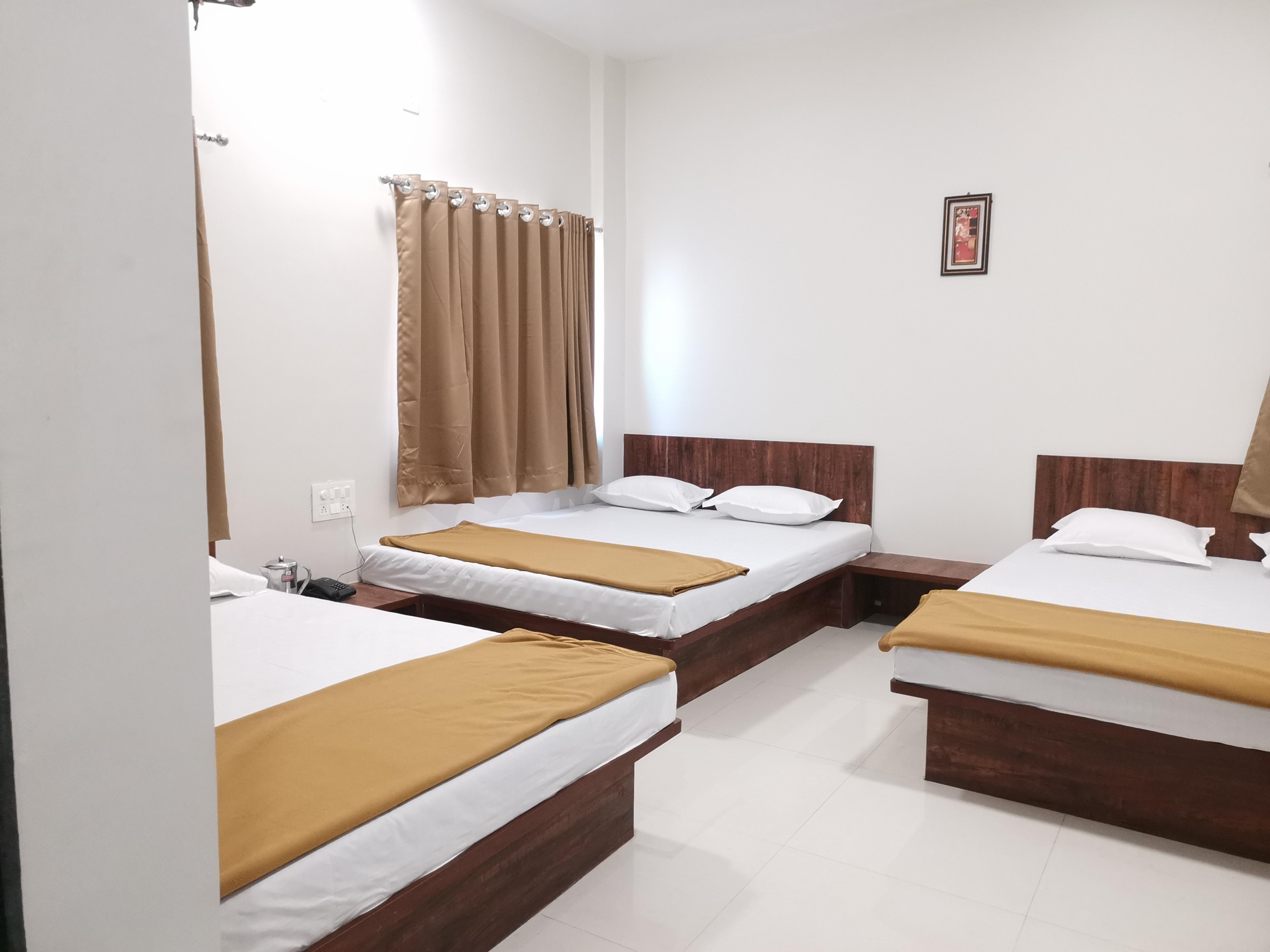 Darshan Executive Kolhapur | Rooms & Wi-Fi Room Type - Family Ac Room