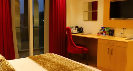 Hotel Malbork Inn @ Rajouri Garden, Delhi Room Type - Super Deluxe AC Room with Smart TV Hotel Malbork Inn @ Rajouri Garden, Delhi Room Type - Super Deluxe AC Room with Smart TV