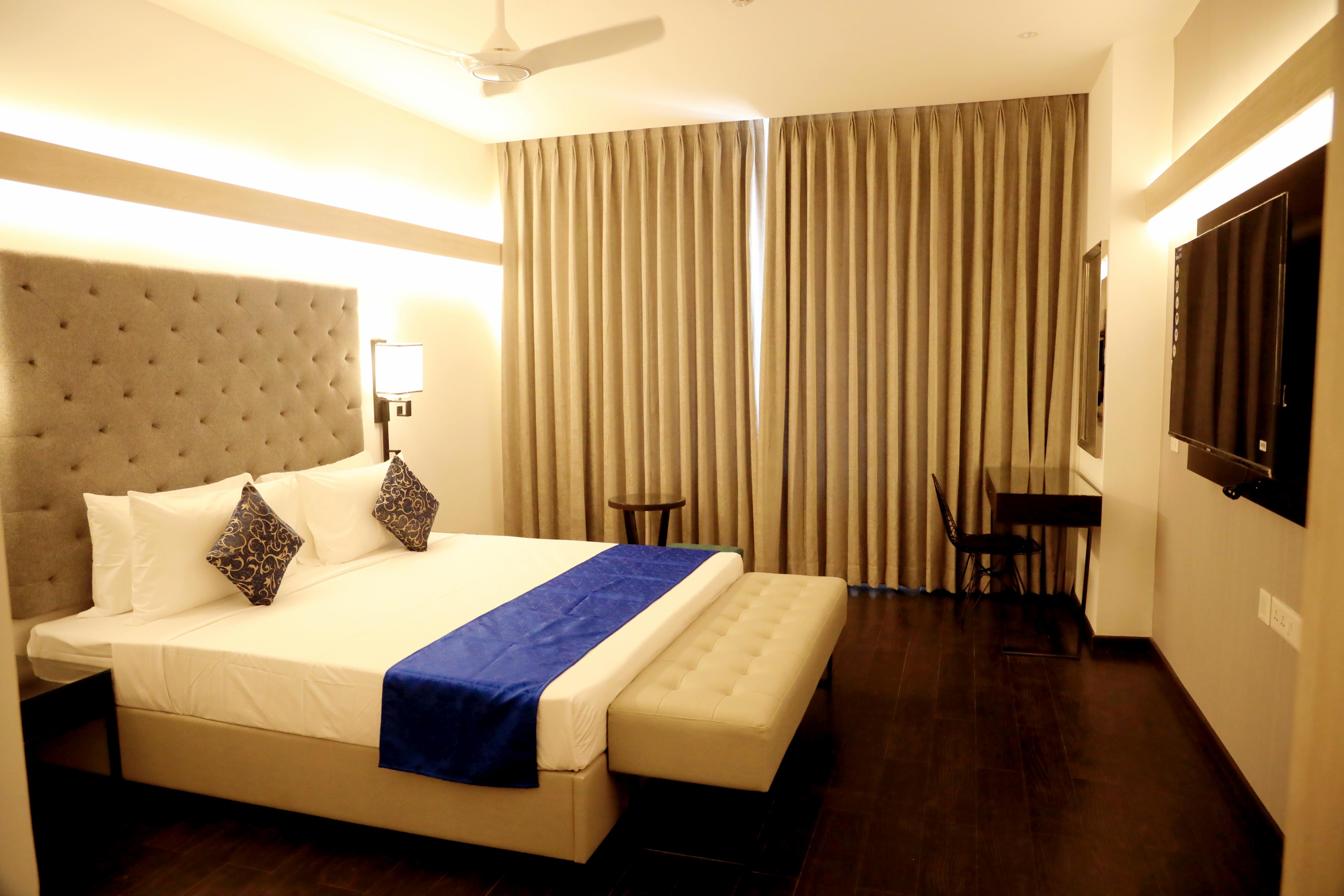 Hotel Deccan Serai Grande - Tap to explore photos