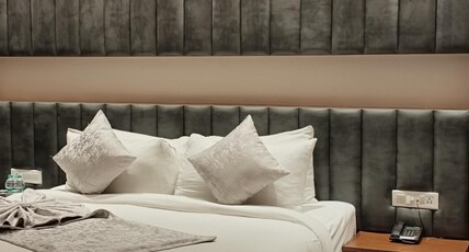 Hotel Parth Room Type - Family Suite