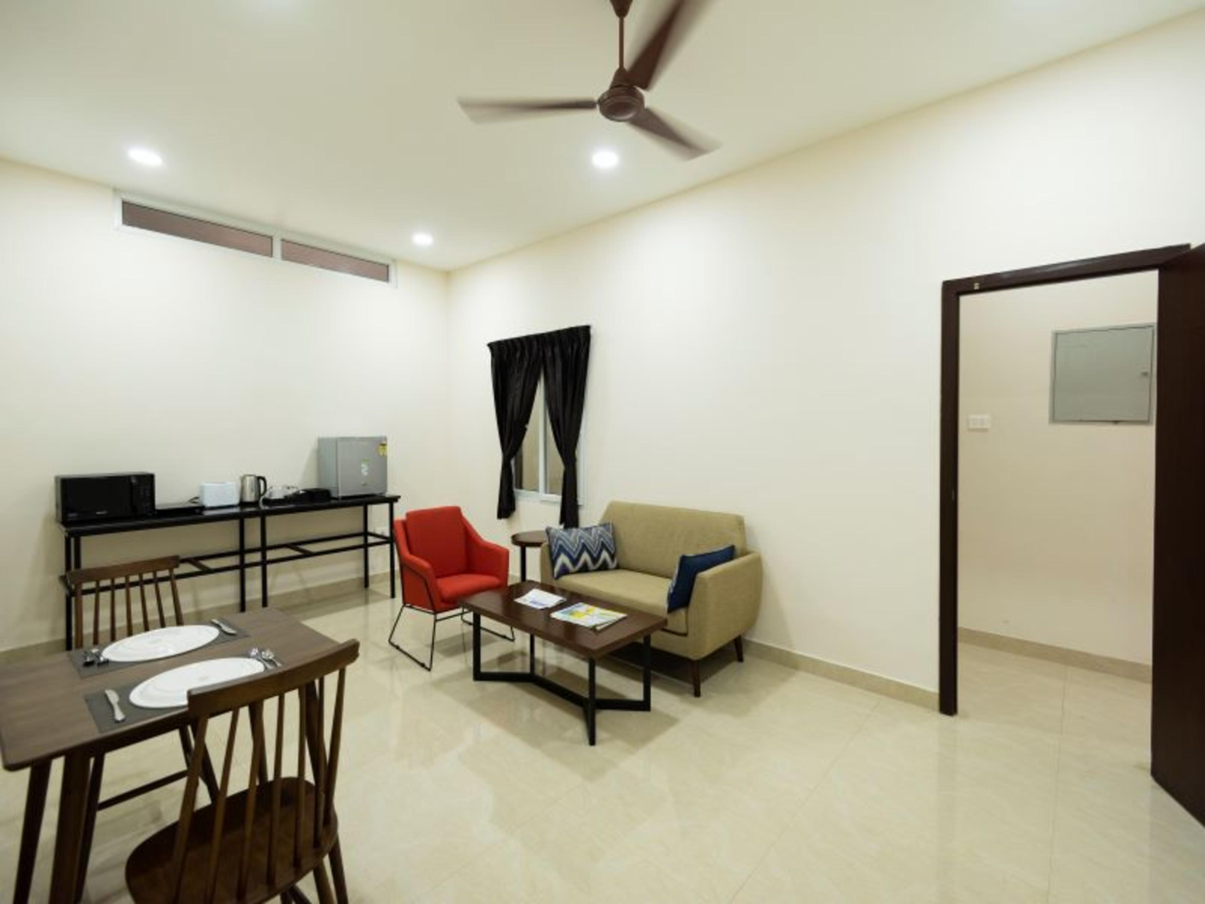 Mayfair Service Apartment | Rooms & Suites - Tap to explore photos