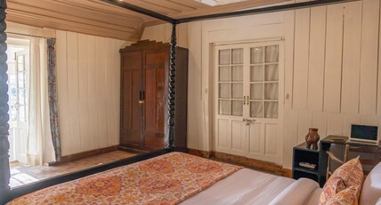 Seclude Shimla, Taraview - Heritage Villa   Room Type - Cosmos