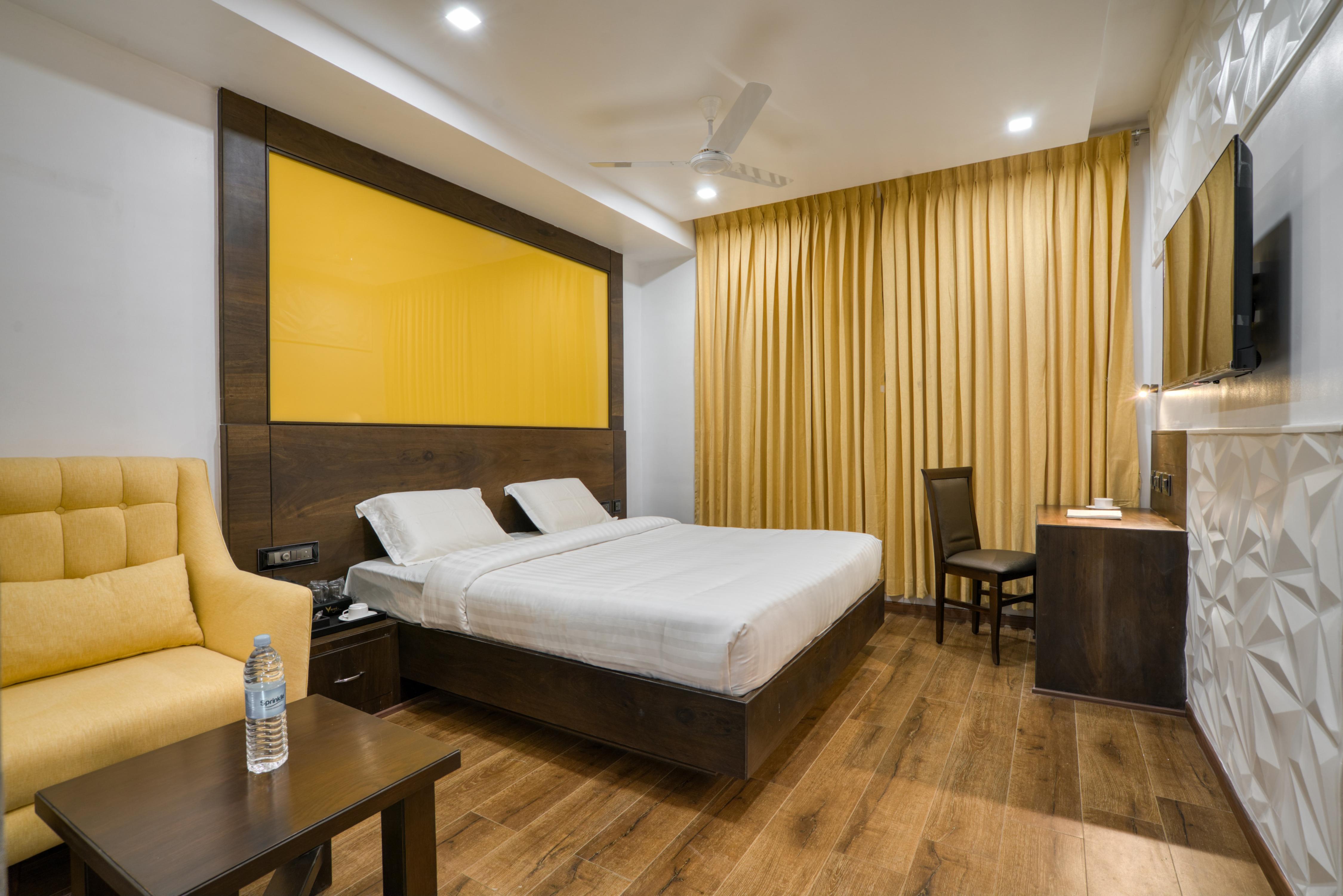 Vinayak suites