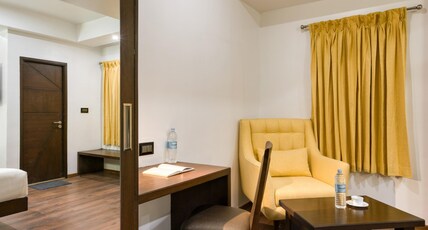 Vinayak suites Room Type - Junior Suite