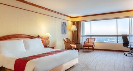 Centara Riverside Hotel Chiang Mai Room Type - Deluxe King