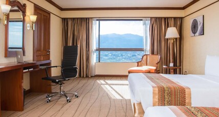 Centara Riverside Hotel Chiang Mai Room Type - Premier Double Double