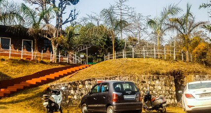 Seedling Homestay Room Type - Suite Room No. 1 (Non AC Room Charges)