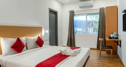 Alchemy Suites Room Type - Deluxe Room