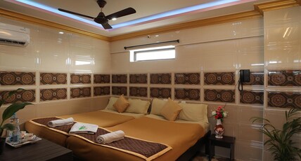 French Breeze Residency Room Type - Family Suite