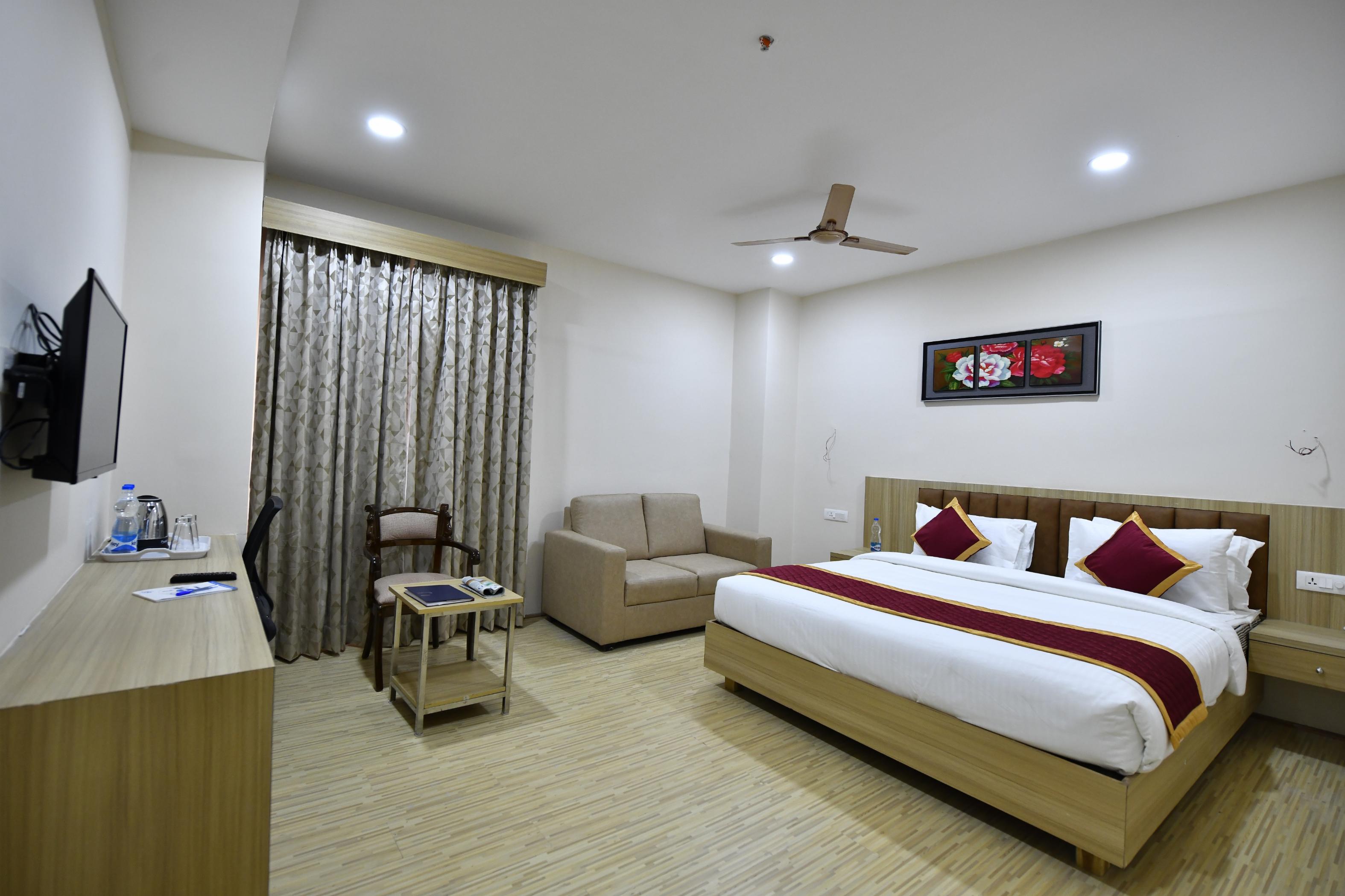 Park Niveda Hotel Room Type - Superior King or Twin Room