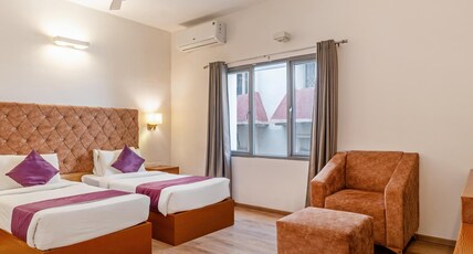 Monday Hotels Hitec City Room Type - SUPERIOR TWIN ROOM