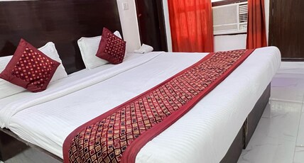The Dream House BnB | Rooms & Caretaker Room Type - Deluxe Room