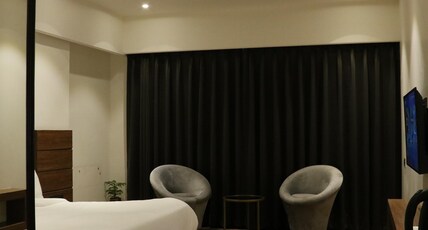 Hotel The Sawai Room Type - Deluxe Room Hotel The Sawai Room Type - Deluxe Room