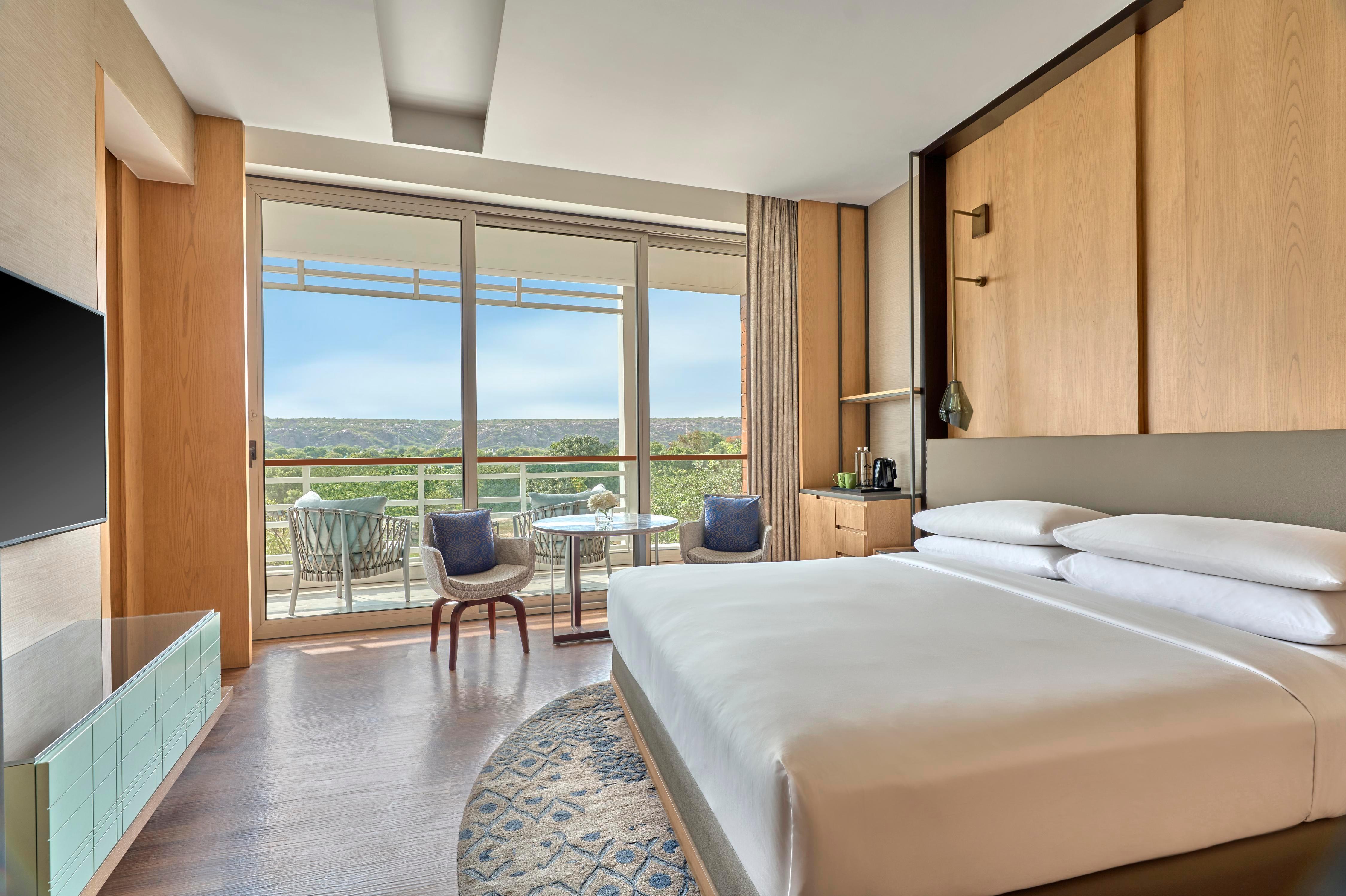Aravali Marriott Resort & Spa, Delhi NCR - Tap to explore photos