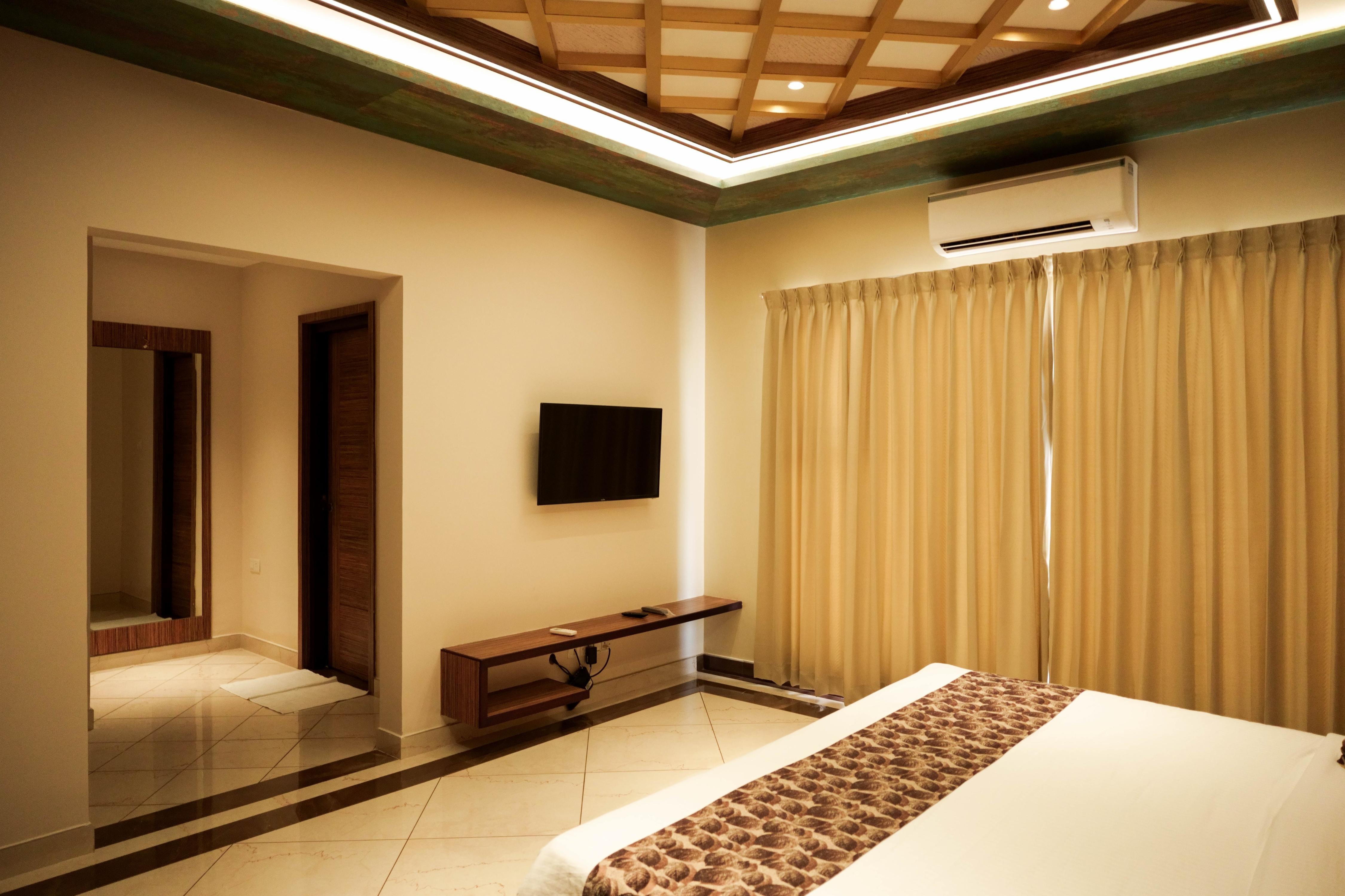 VALLUVANAD RESIDENCY - Tap to explore photos