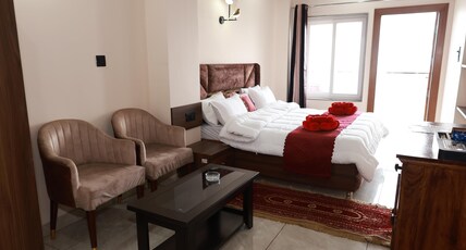 Landour heights Room Type - Bedroom 302 Deluxe Room With Balcony