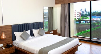 Hotel Maharaja Room Type - Platinum Suite Room