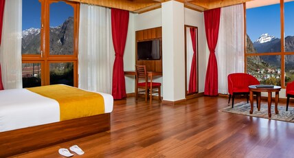 Yashshree Lachung Room Type - Junior Suite