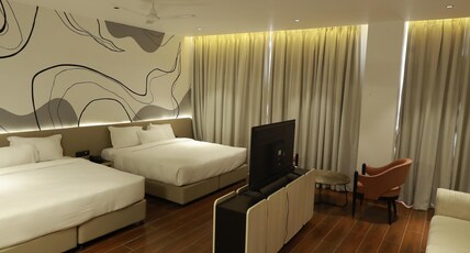 HOTEL RED DIAMOND Room Type - CLUB ROOM