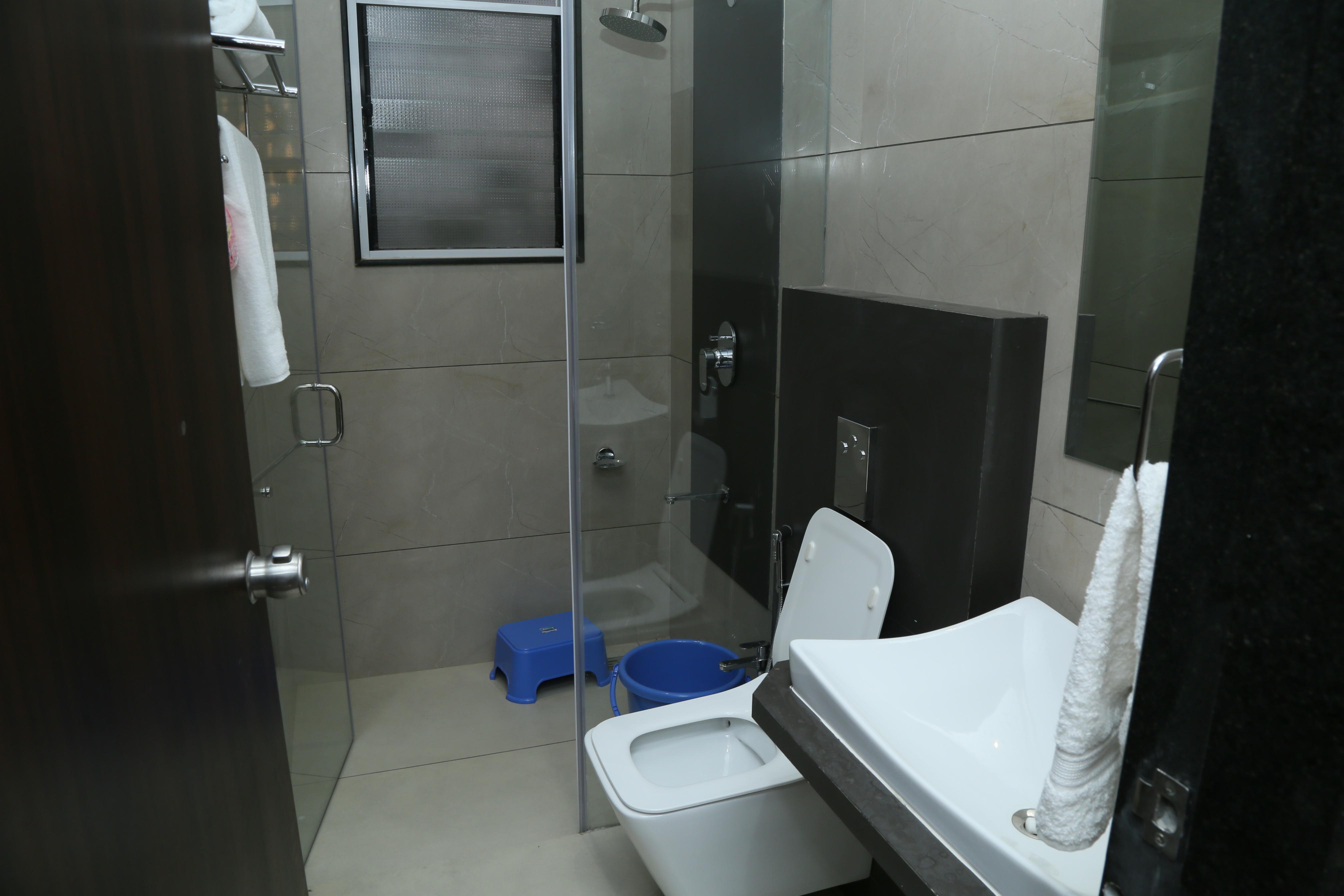 Hotel Ruturaj Regency - Tap to explore photos