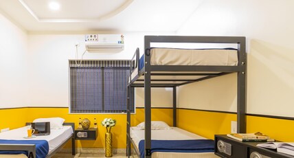 Coliwo Deux (Chandan Nagar) Room Type - Bed in Ac Triple Sharing Mixed Dorm