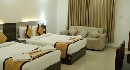 RJ ROSS RAMAPURAM RESIDENCY Room Type - 2 King Bed Room With Balcony(AC) RJ ROSS RAMAPURAM RESIDENCY Room Type - 2 King Bed Room With Balcony(AC)