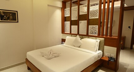 CHITHARA RESIDENCY Room Type - EXECUTIVE DELUXE  ROOM