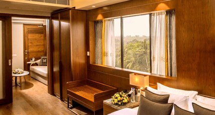 The Monarch Hotel and Convention Centre Room Type - Monarch Suite